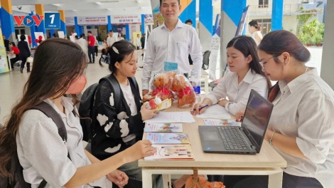 Ngày hội việc làm Đà Nẵng: cần tuyển dụng khoảng 8000 lao động