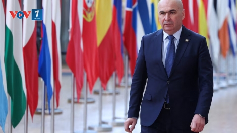Chính phủ Romania vượt qua cuộc bỏ phiếu bất tín nhiệm