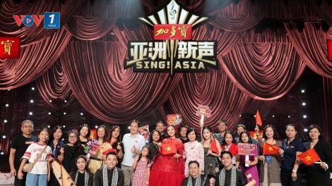 Phương Mỹ Chi vào top 3 Sing! Asia