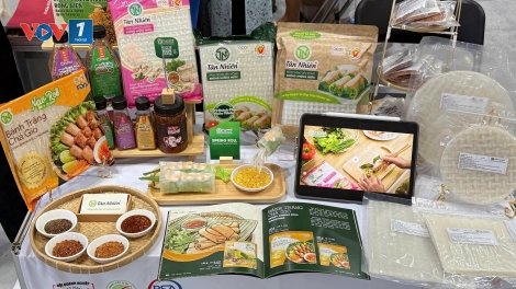 Bánh tráng không nhúng nước và khát vọng nâng tầm đặc sản Việt