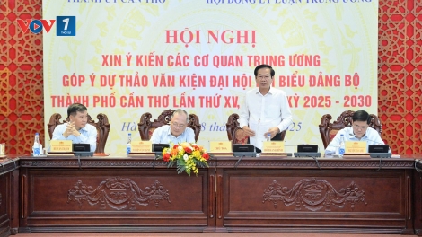 Tập trung bồi dưỡng, có giải pháp đột phá trong công tác cán bộ để phát triển thành phố Cần Thơ