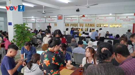 TP.HCM vận hành chính quyền hai cấp: Ngày đầu thuận lợi, người dân hài lòng