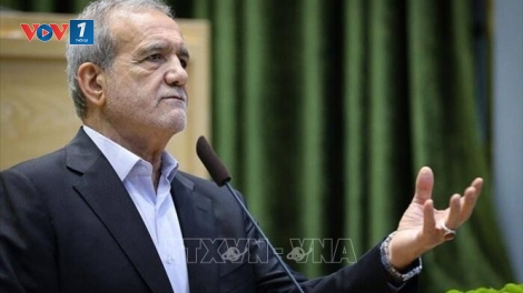 Tổng thống Iran ban hành luật đình chỉ hợp tác với IAEA