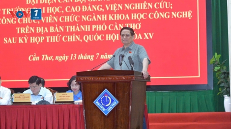 Thủ tướng Phạm Minh Chính tiếp xúc cử tri thành phố Cần Thơ