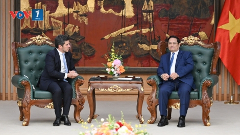 Thủ tướng: mong FTSE Russell hỗ trợ nâng hạng thị trường chứng khoán Việt Nam