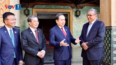 Chủ tịch Quốc hội Trần Thanh Mẫn hội kiến Thủ tướng Morocco