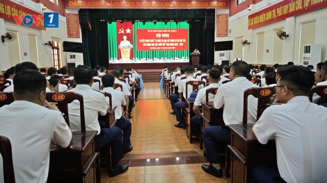Vùng Cảnh sát biển 2 sơ kết thực hiện phong trào thi đua học tập với nhiều kết quả thiết thực