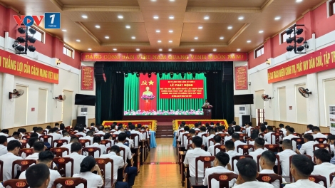 Quyết tâm ngăn chặn, phòng chống khai thác IUU, gỡ “thẻ vàng” EC trên vùng biển Miền Trung