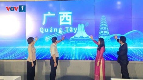 Đoàn báo chí chủ lực Việt Nam thăm, làm việc tại Trung Quốc