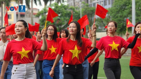Khối Báo chí tích cực luyện tập cho diễu hành kỷ niệm 80 năm Quốc khánh