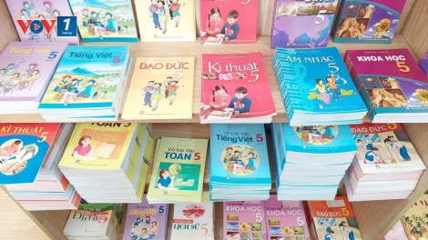 Sau sáp nhập tỉnh, thành: Điều chỉnh chương trình, SGK thế nào cho kịp và chuẩn?