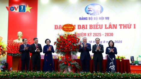 Phó Thủ tướng Nguyễn Hòa Bình dự Đại hội đại biểu Đảng bộ Bộ Nội vụ lần thứ I, nhiệm kỳ 2025 – 2030