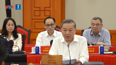Tổng Bí thư Tô Lâm chủ trì cuộc làm việc của Bộ Chính trị với BTV thành uỷ Thành phố Hồ Chí Minh