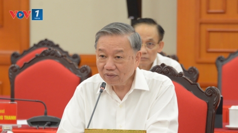 Bộ Chính trị cho ý kiến về dự thảo các văn kiện chuẩn bị Đại hội đại biểu Đảng bộ Quân đội