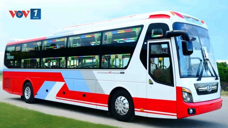 Cấm xe khách giường nằm có giúp hạn chế tai nạn thảm khốc hay không? Xe có lỗi hay lỗi ở con người?