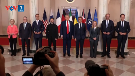 Nhà Trắng thông báo Tổng thống Nga Putin đã đồng ý gặp Tổng thống Ukraine Zelenskiy