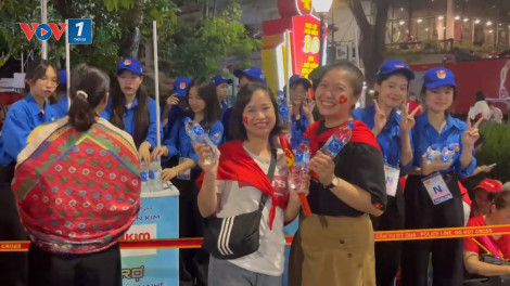 Hà Nội xin chào – Yêu thương gửi trao