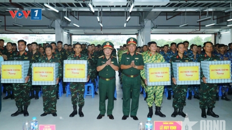 Thượng tướng Lê Huy Vịnh động viên các lực lượng bảo đảm kỹ thuật cho nhiệm vụ A80