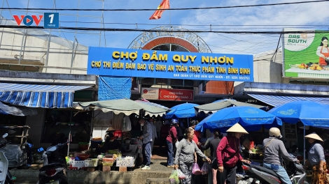 Tiểu thương tại Gia Lai gặp khó vì thịt lợn bán ế