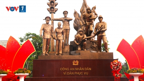 Quảng Ninh: Khánh thành tượng đài Công an nhân dân - Vì dân phục vụ
