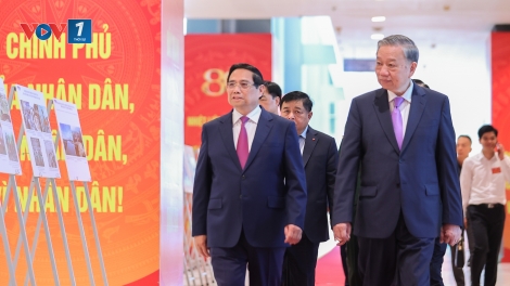 Tổng Bí thư: Bộ máy Chính phủ bền bỉ đắp nền cho sự chuyển mình của đất nước
