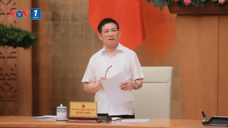 Hạ lãi suất, tăng hạn mức tín dụng để thúc đẩy tăng trưởng trên 8%