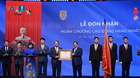 Thủ tướng: Tạo đột phá trong công tác thi hành pháp luật, xây dựng văn hóa tuân thủ pháp luật