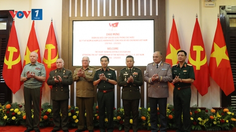 Đại tướng Phan Văn Giang tiếp Đoàn đại biểu cấp cao Quân đội các nước tham dự Lễ kỷ niệm Quốc khánh