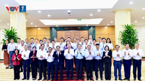 Thời sự 12h 11/9/2025: Bộ Chính trị làm việc với Ban Thường vụ Đảng ủy Quốc hội