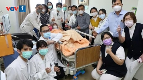 Thời sự 18h 16/9/2025: Điều trị ca ung thư máu đầu tiên thành công với liệu pháp tế bào khó nhất