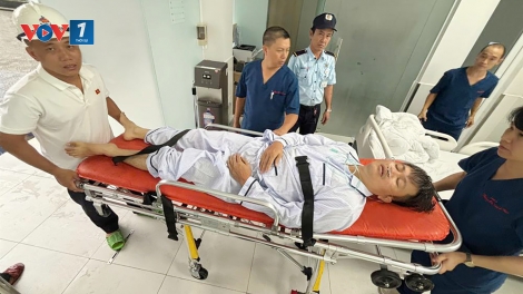 Binh đoàn 20 kịp thời cứu người dân rơi xuống nước tại phà Cát Lái