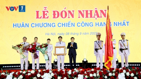 Hải quan Việt Nam- Tiếp nối truyền thống 80 năm, đổi mới toàn diện, phát triển nhanh, vững chắc