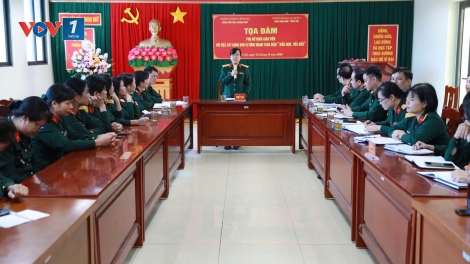 Trung tá Nguyễn Thị Thuỷ, Giảng viên, Bộ môn Khoa học XH, Khoa Văn hoá, Ngoại ngữ, Trường Sĩ quan