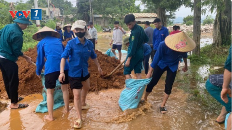 Thủ tướng: Không được lơ là, chủ quan; triển khai các biện pháp ứng phó bão số 9