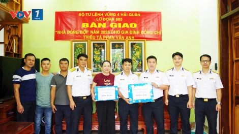 Lữ đoàn 685 bàn giao nhà đồng đội cho quân nhân