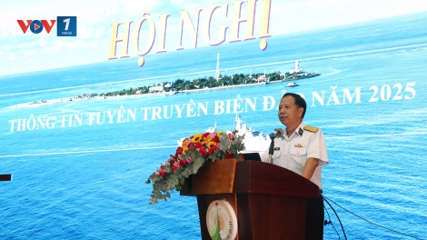 Lan tỏa tình yêu biển, đảo cho hơn 4.000 cán bộ, giảng viên, sinh viên Đại học Đà Lạt