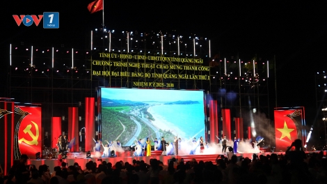 Hòa chung niềm vui non sông