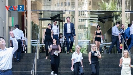 Các ngân hàng Australia đồng loạt sa thải nhân viên