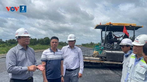 Thi công xuyên lễ 2/9 cao tốc Cần Thơ - Hậu Giang và Hậu Giang - Cà Mau