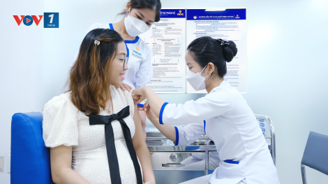 Việt Nam lần đầu tiên có vắc xin virus hợp bào hô hấp (RSV)