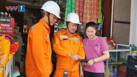Truy cập App và trang web EVNHCMC để trực tiếp thay đổi thông tin đã đăng ký