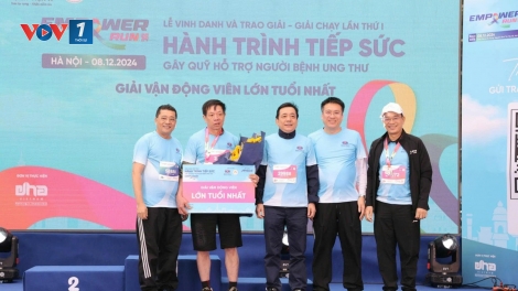 Chuyện người chiến thắng ung thư, động viên người dân tham gia giải chạy "Hành trình tiếp sức 2025"