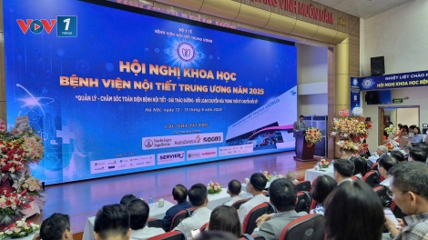 Chăm sóc toàn diện bệnh nội tiết, đái tháo đường, rối loạn chuyển hoá trong thời kỳ chuyển đổi số