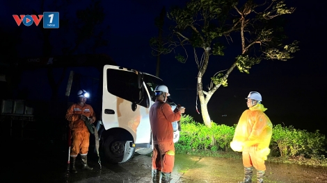 Bão số 10 (Bualoi) gây mất điện hơn 2,6 triệu khách hàng khu vực miền Bắc, miền Trung 