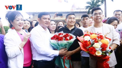 Quảng Ninh: Gần 1.000 du khách Trung Quốc nhập cảnh qua Móng Cái