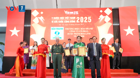 Giải thưởng Lê Hữu Trác – Dấu mốc khẳng định uy tín và vị thế của Thuốc ho Bổ phế Bảo Thanh