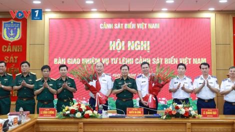 Đại tướng Nguyễn Tân Cương chủ trì Hội nghị bàn giao chức trách, nhiệm vụ Tư lệnh Cảnh sát biển