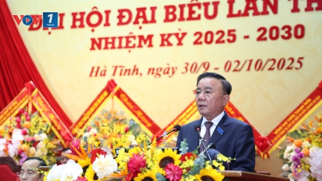 Thường trực Ban bí thư Trần Cẩm Tú dự và chỉ đạo Đại hội Đảng bộ tỉnh Hà Tĩnh
