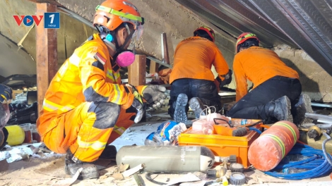 Indonesia tìm kiếm 91 học sinh mất tích