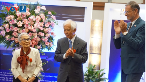 Đại sứ Pháp: Thăng hạng huân chương với vợ chồng GS Trần Thanh Vân là quyết định đặc biệt